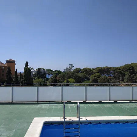 公寓 Mar Con Parking A 100m Playa Fenals 滨海略雷特